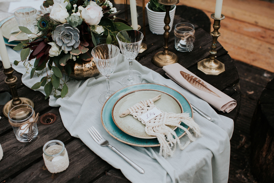 Décoration boho mariage dans un tipi