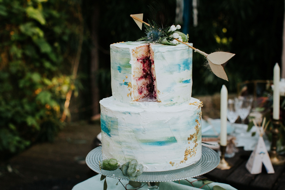 Décoration boho mariage dans un tipi